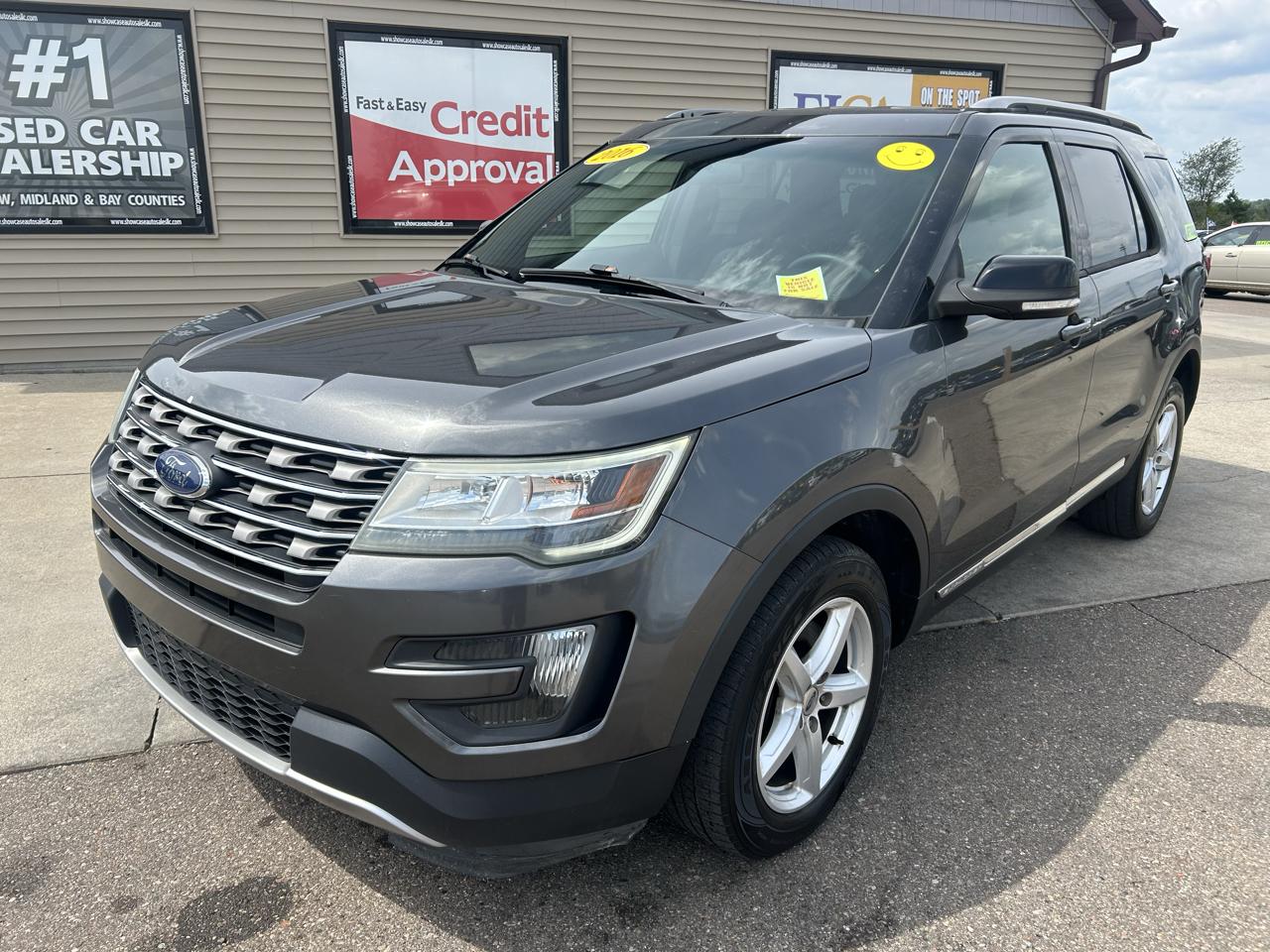 2016 Ford Explorer