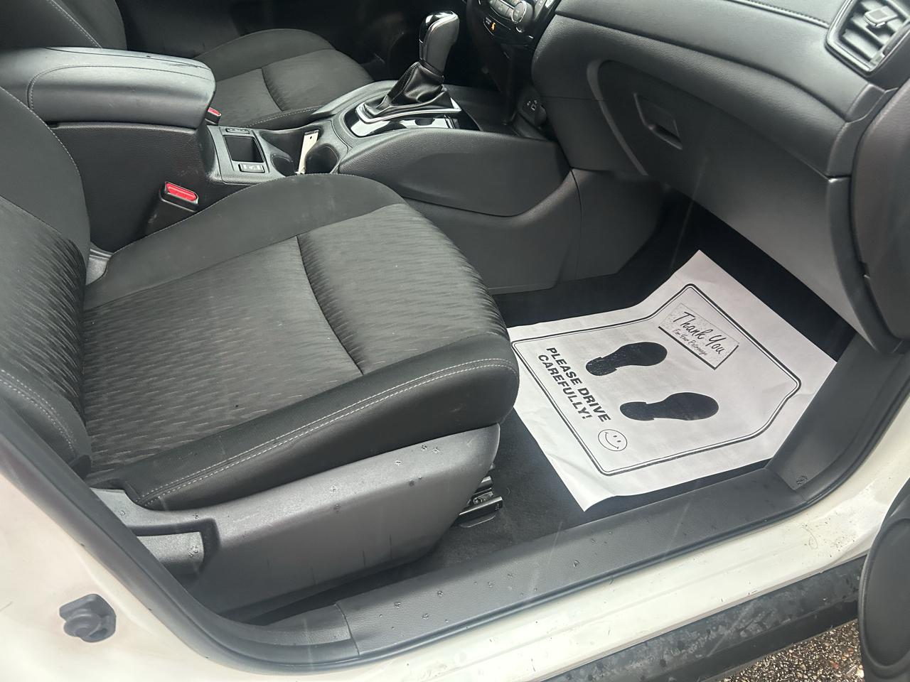 Nissan Rogue AWD SV 2018