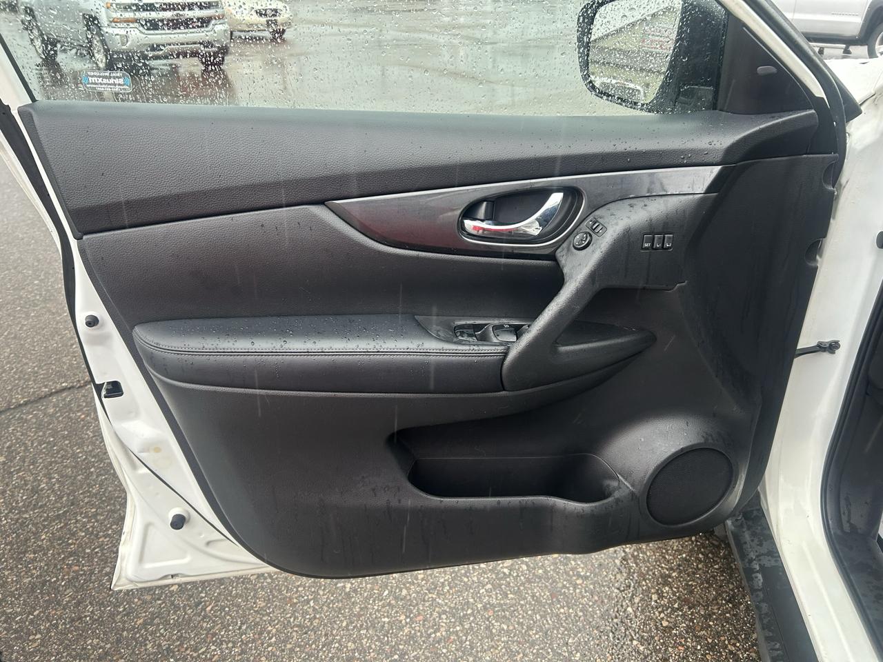 Nissan Rogue AWD SV 2018
