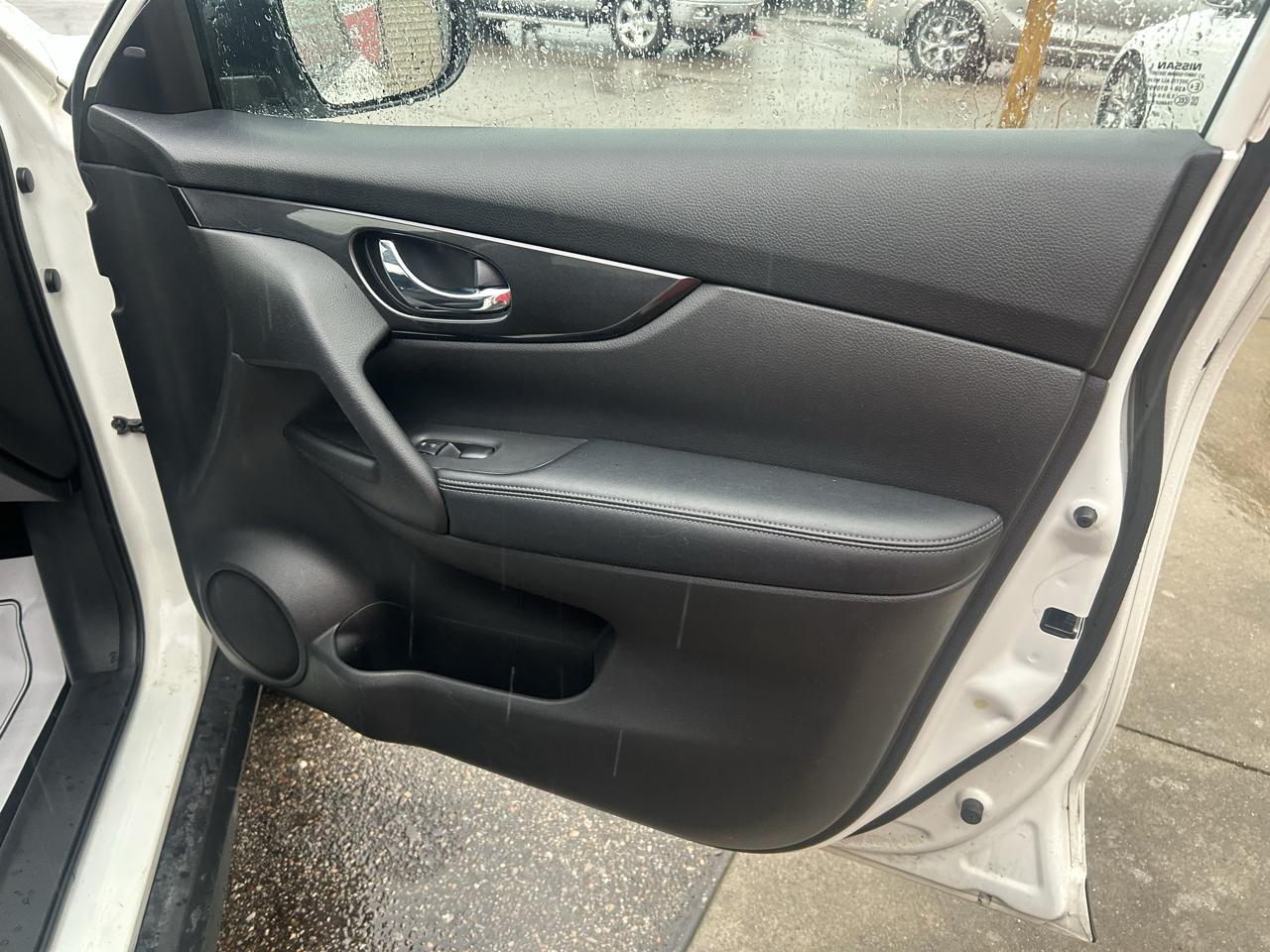 Nissan Rogue AWD SV 2018