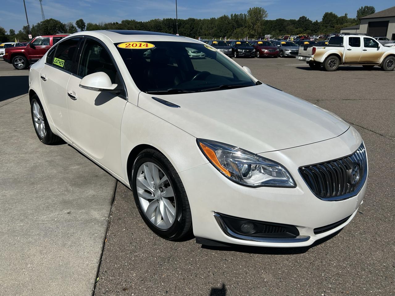 Buick Regal 4dr Sdn Premium I FWD 2014