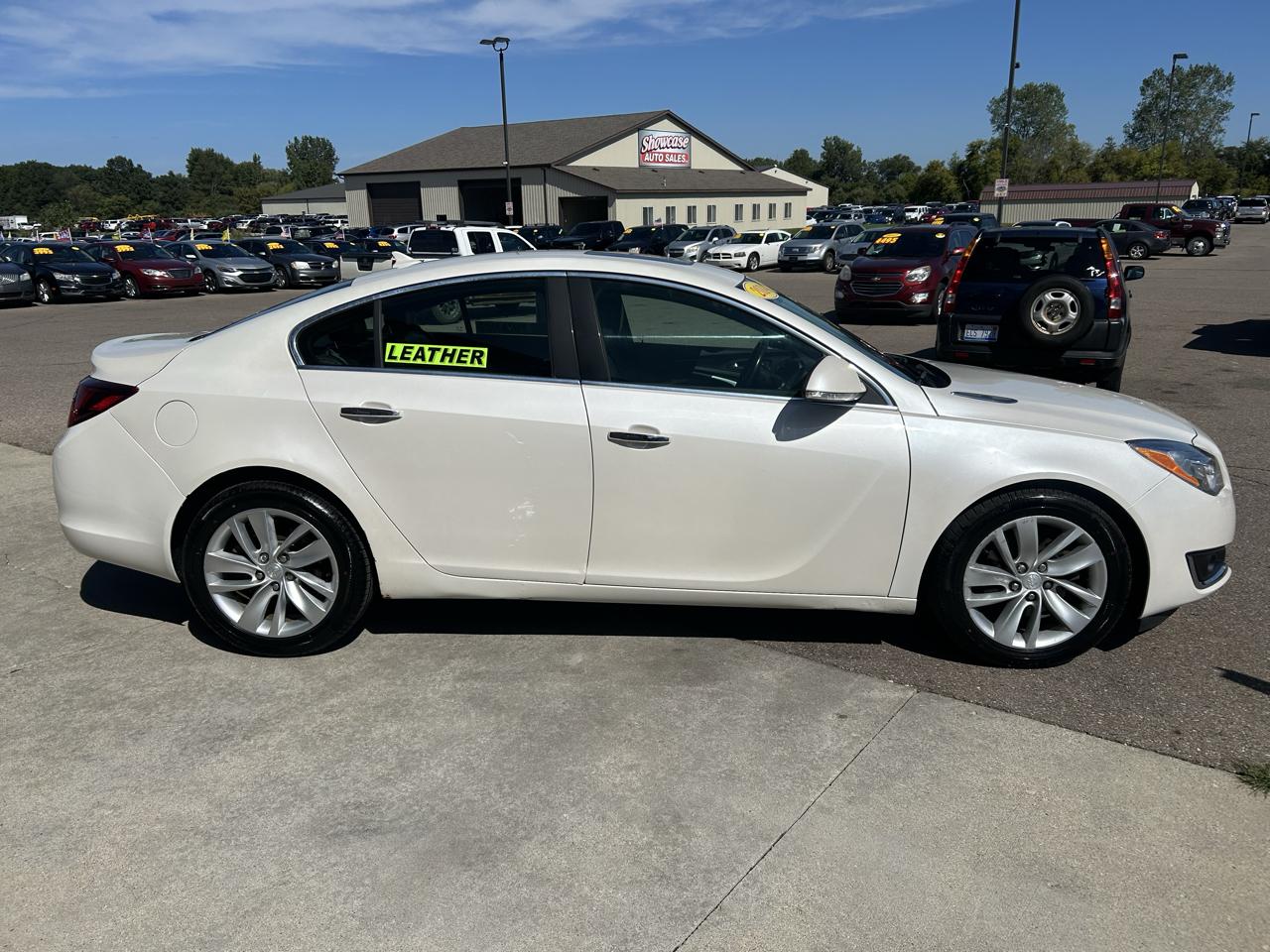 Buick Regal 4dr Sdn Premium I FWD 2014