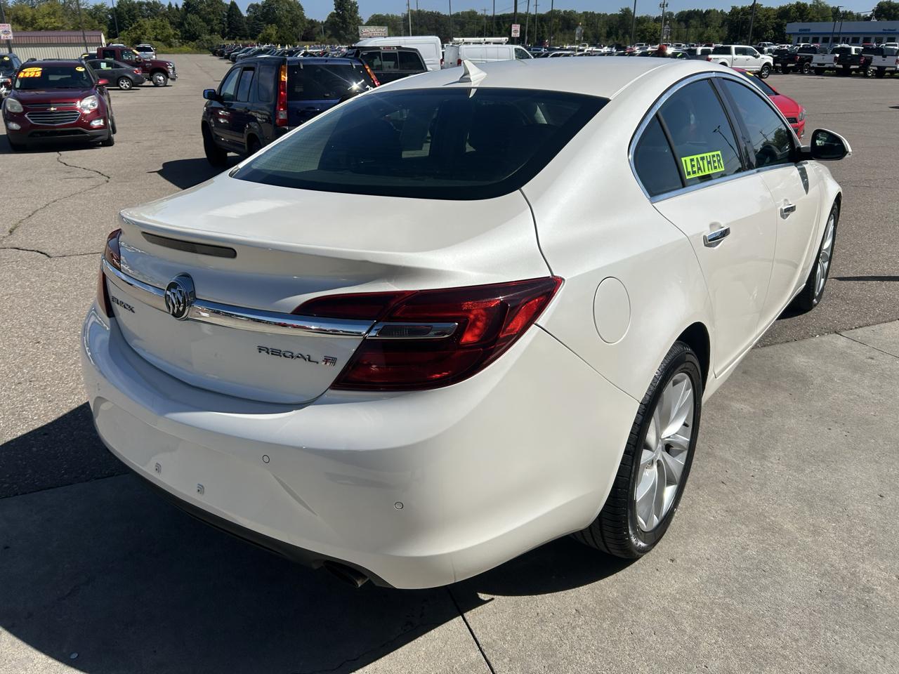 Buick Regal 4dr Sdn Premium I FWD 2014