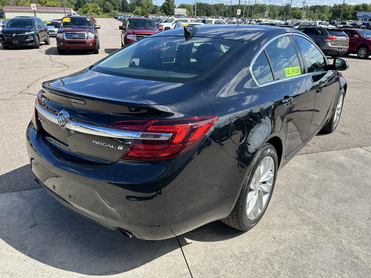Buick Regal 4dr Sdn Premium II FWD 2016