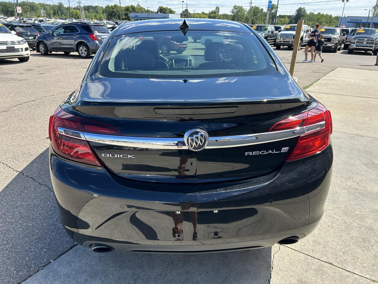 Buick Regal 4dr Sdn Premium II FWD 2016