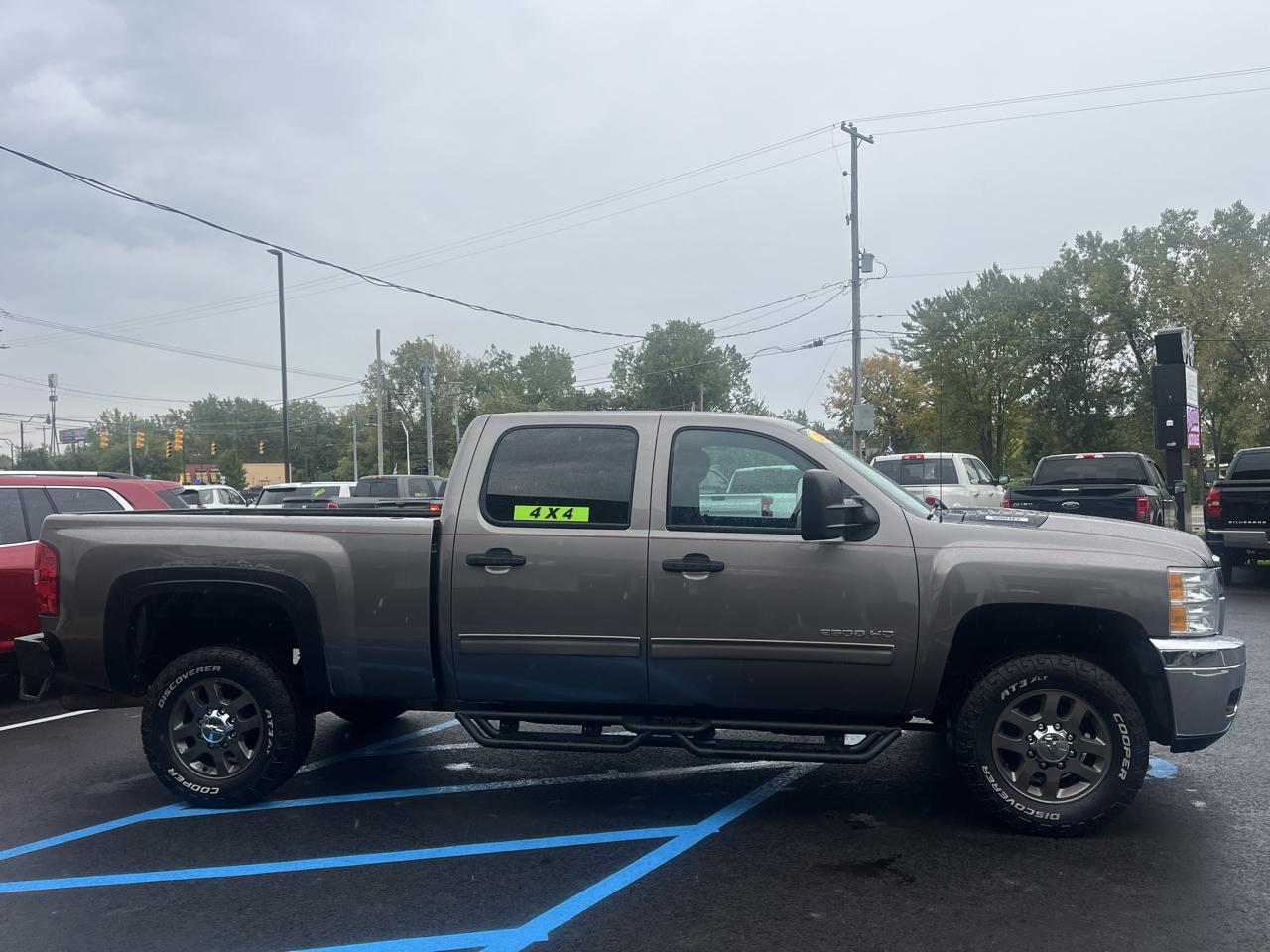 Chevrolet Silverado 2500HD 4WD Crew Cab 153.7" LT 2013