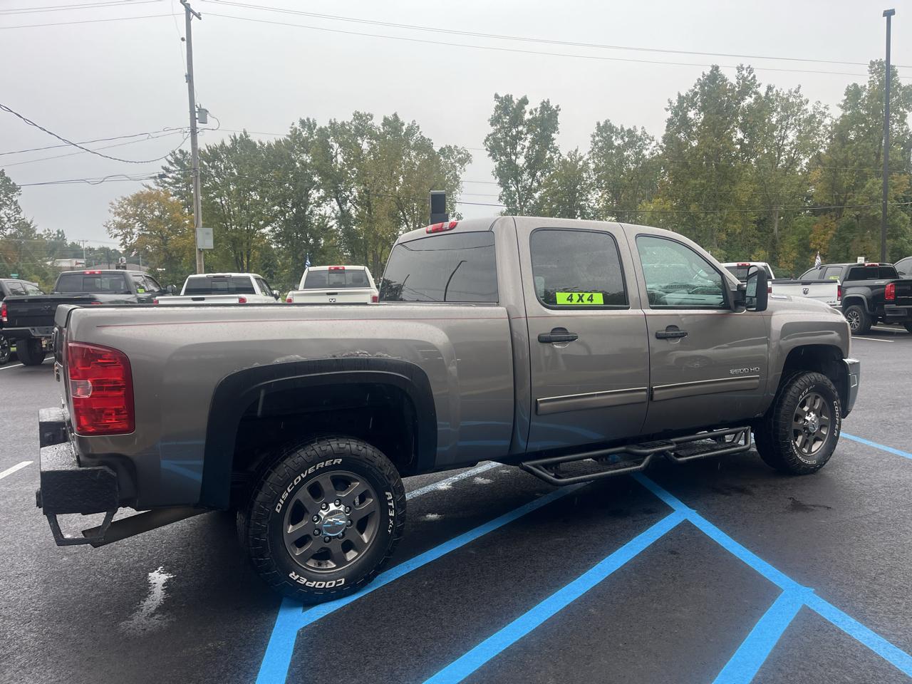 Chevrolet Silverado 2500HD 4WD Crew Cab 153.7" LT 2013