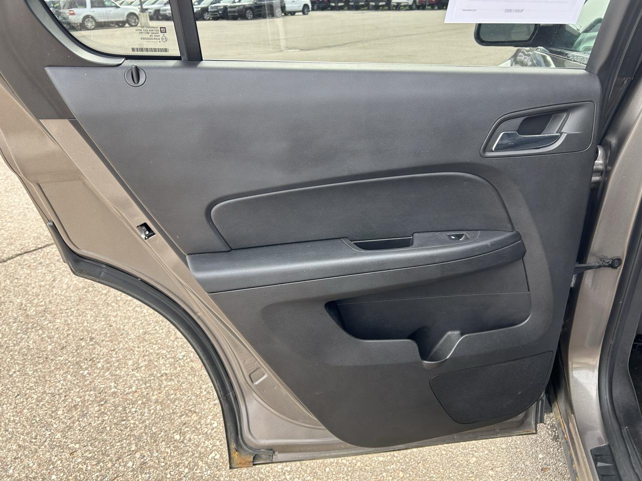 Chevrolet Equinox FWD 4dr LT w/1LT 2011
