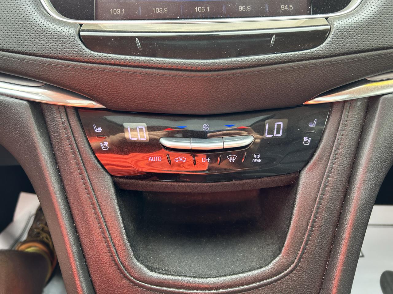 Cadillac XT5 AWD 4dr Premium Luxury 2017