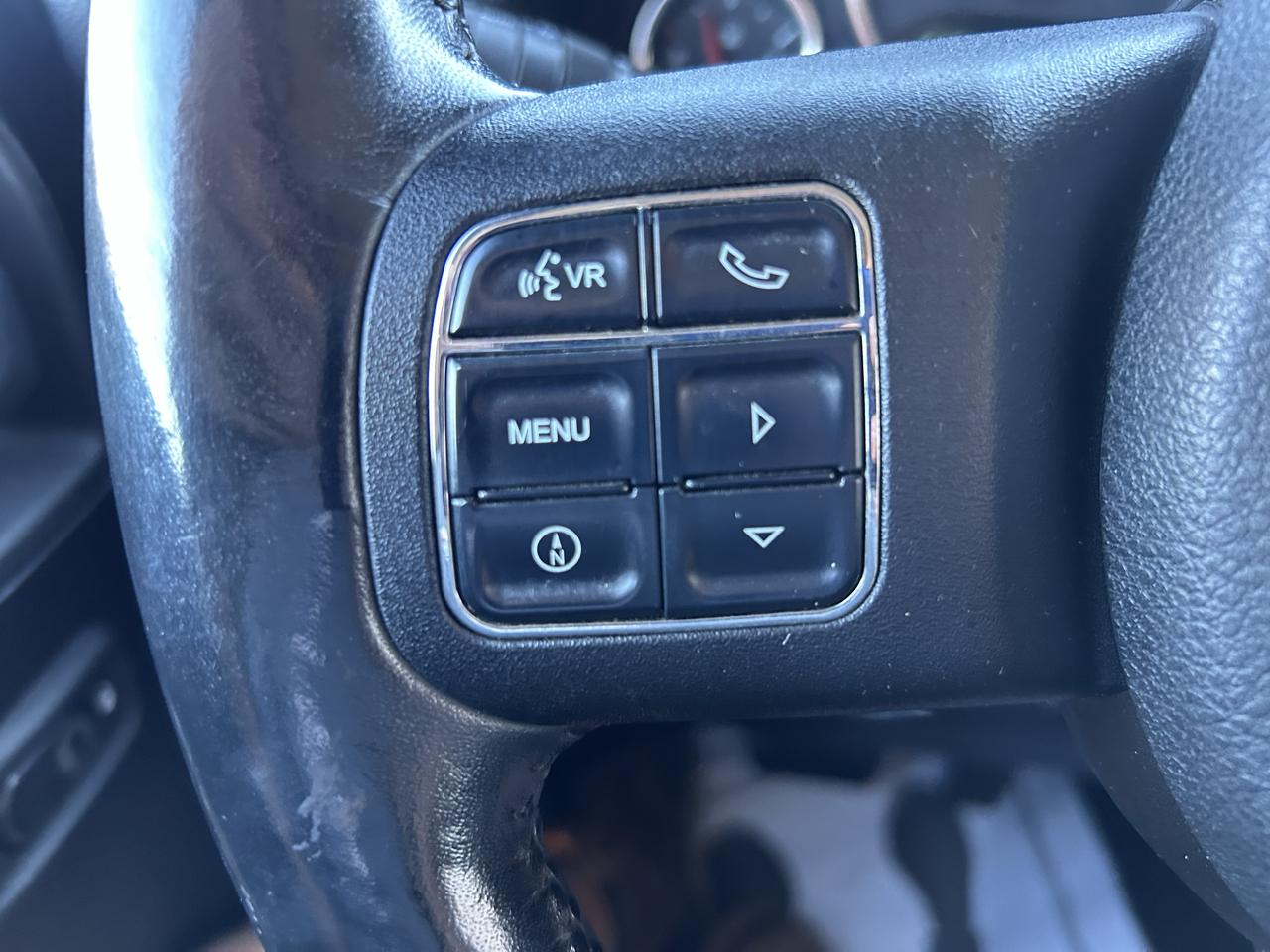 Jeep Wrangler Unlimited 4WD 4dr Sahara 2011