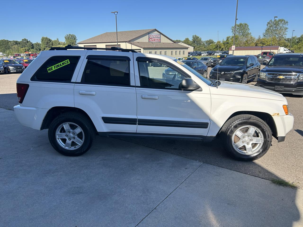 Jeep Grand Cherokee 4dr Laredo 4WD 2006