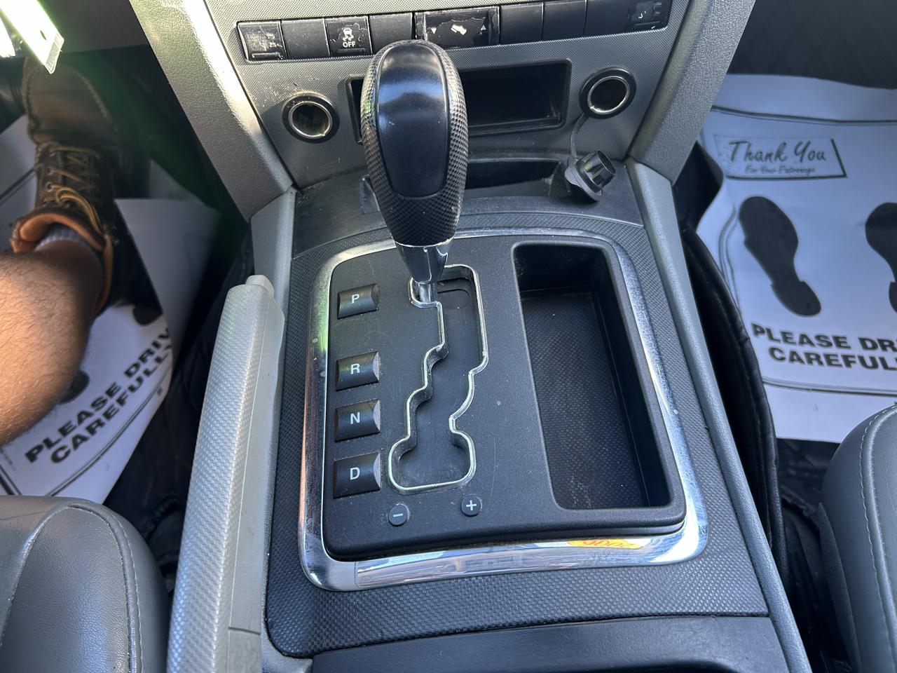 Jeep Grand Cherokee 4dr Laredo 4WD 2006