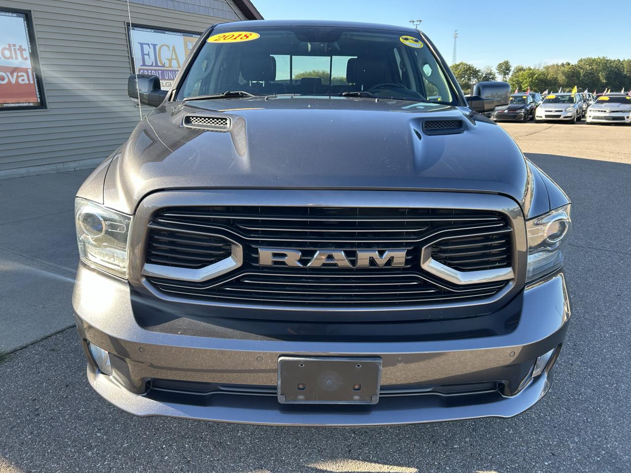 RAM 1500 Sport 4x4 Crew Cab 5'7" Box *Ltd Avail* 2018
