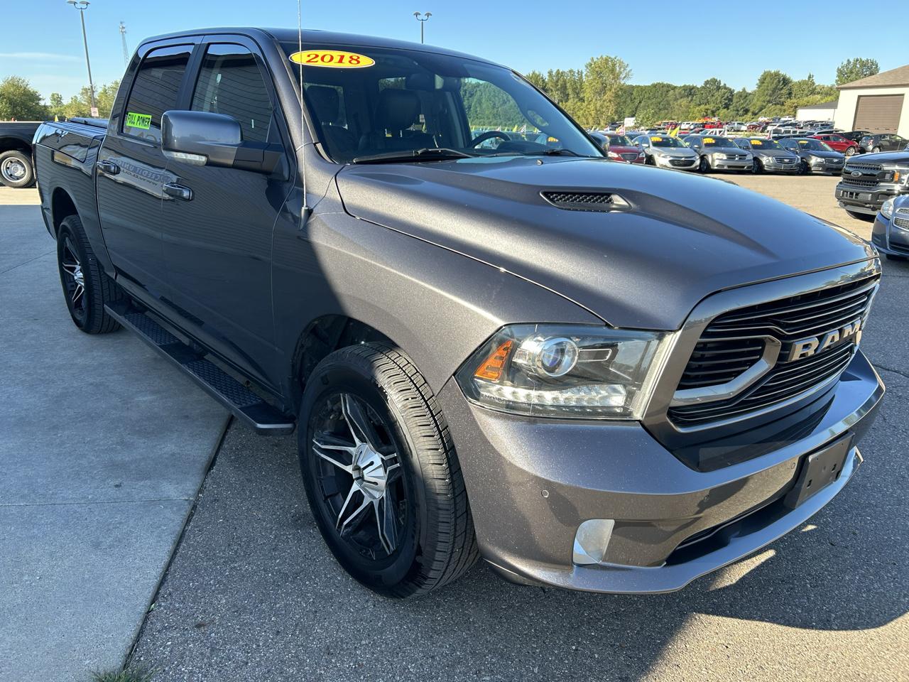 RAM 1500 Sport 4x4 Crew Cab 5'7" Box *Ltd Avail* 2018