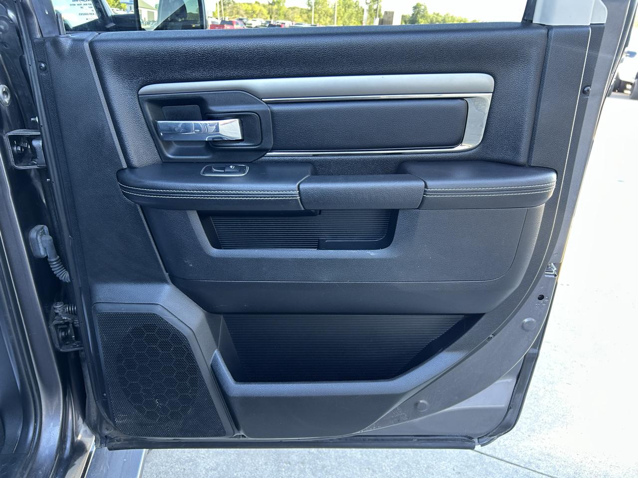 RAM 1500 Sport 4x4 Crew Cab 5'7" Box *Ltd Avail* 2018