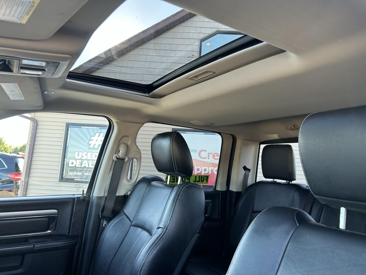 RAM 1500 Sport 4x4 Crew Cab 5'7" Box *Ltd Avail* 2018