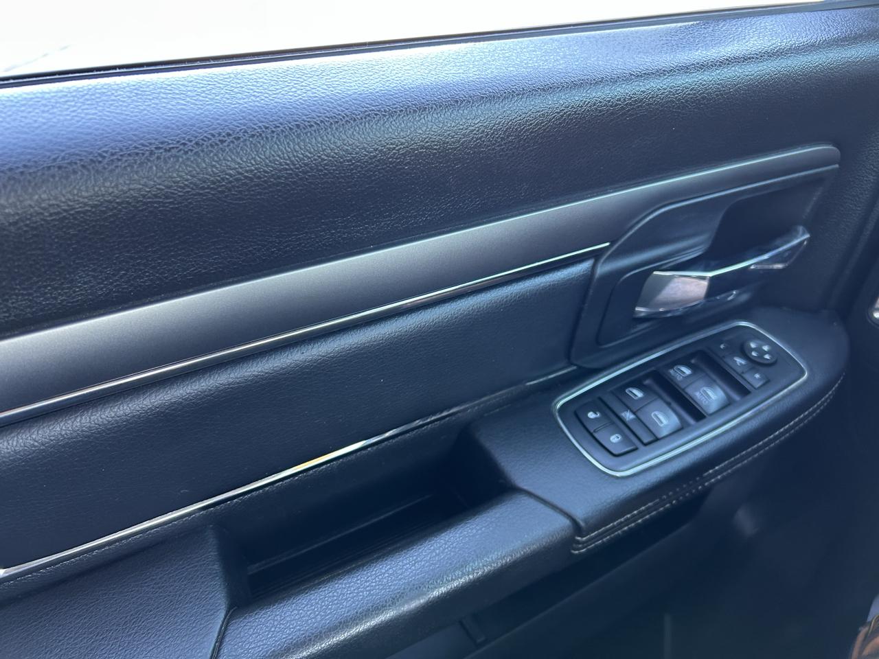 RAM 1500 Sport 4x4 Crew Cab 5'7" Box *Ltd Avail* 2018