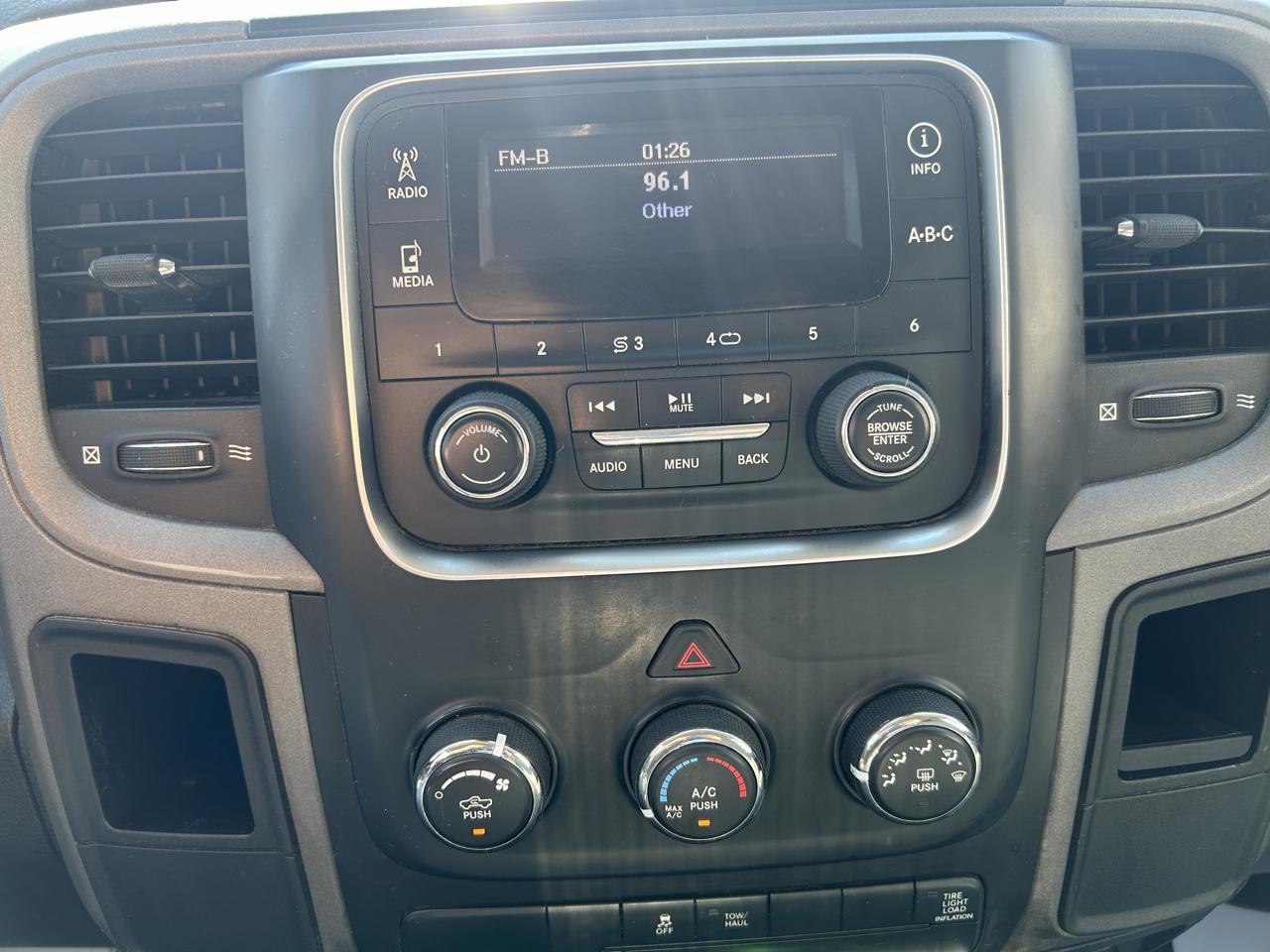 RAM 2500 4WD Crew Cab 149" ST 2013