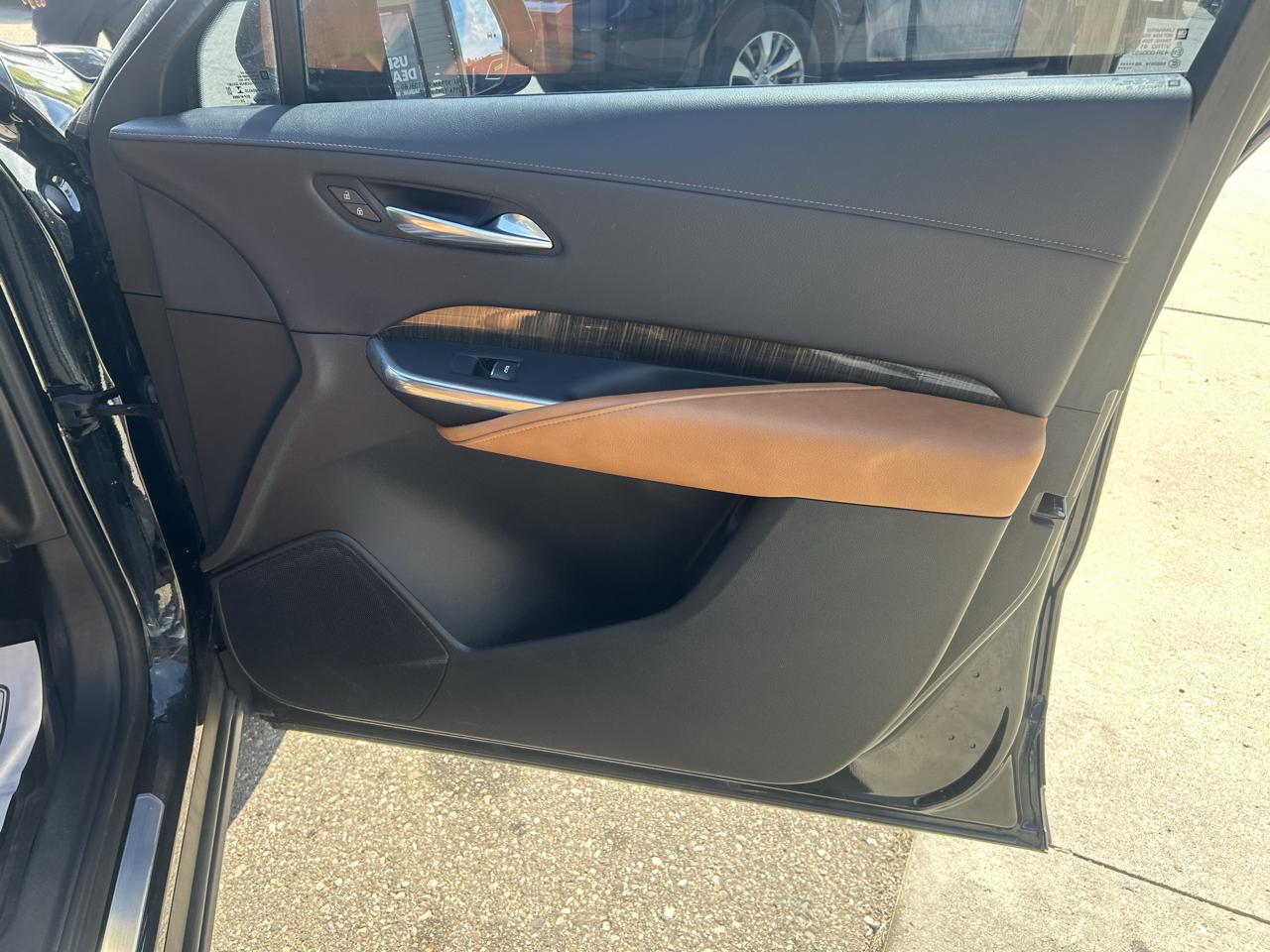Cadillac XT4 AWD 4dr Premium Luxury 2021