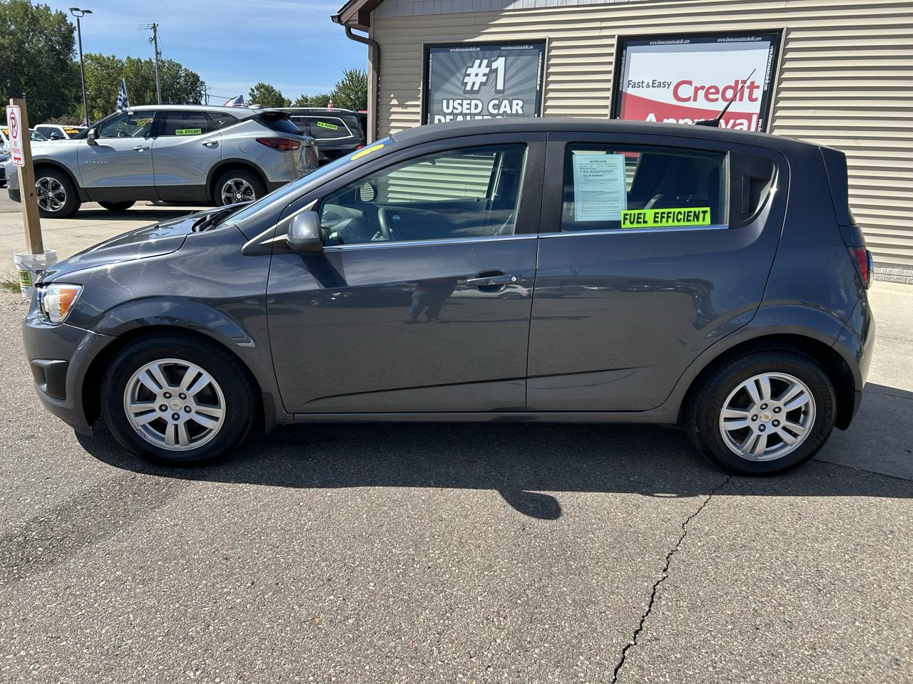 Chevrolet Sonic 5dr HB LT 2LT 2012