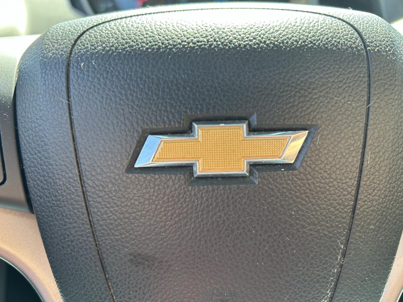 Chevrolet Sonic 5dr HB LT 2LT 2012