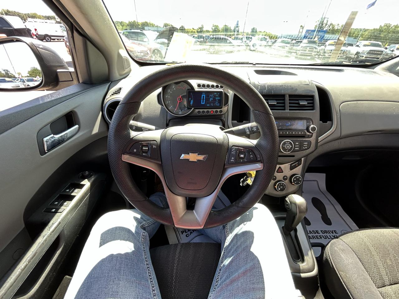 Chevrolet Sonic 5dr HB LT 2LT 2012