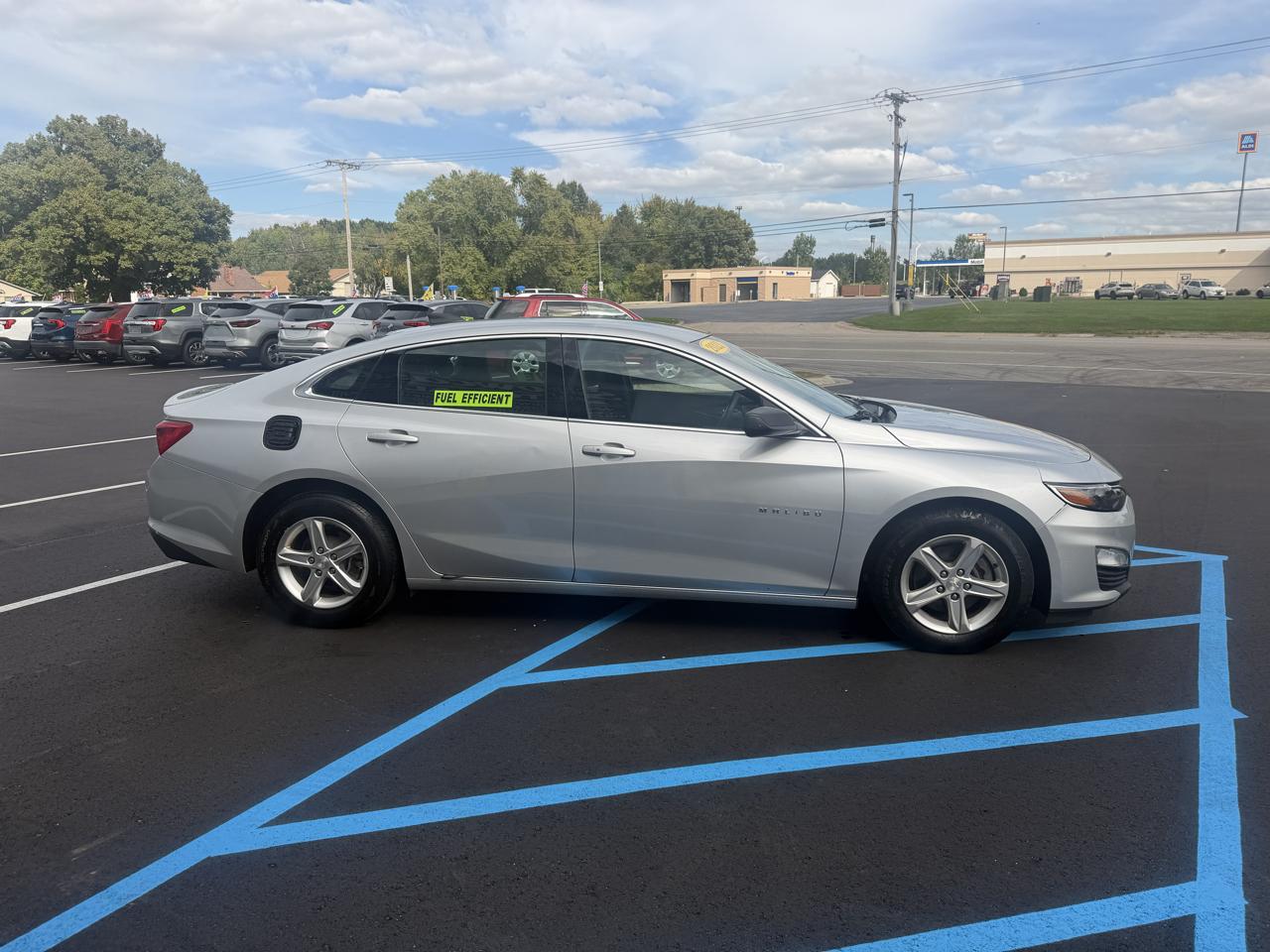 Chevrolet Malibu 4dr Sdn LS w/1FL 2021