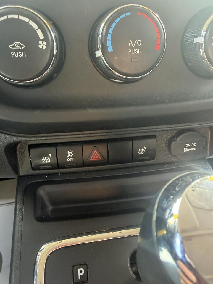 Jeep Patriot 4WD 4dr High Altitude Edition 2015
