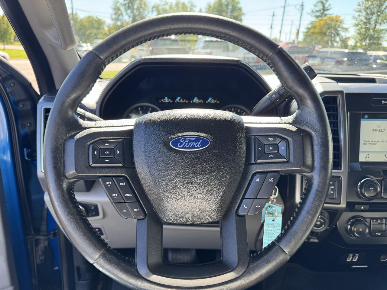 Ford F-150 4WD SuperCrew 145" XLT 2018