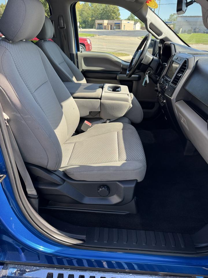 Ford F-150 4WD SuperCrew 145" XLT 2018