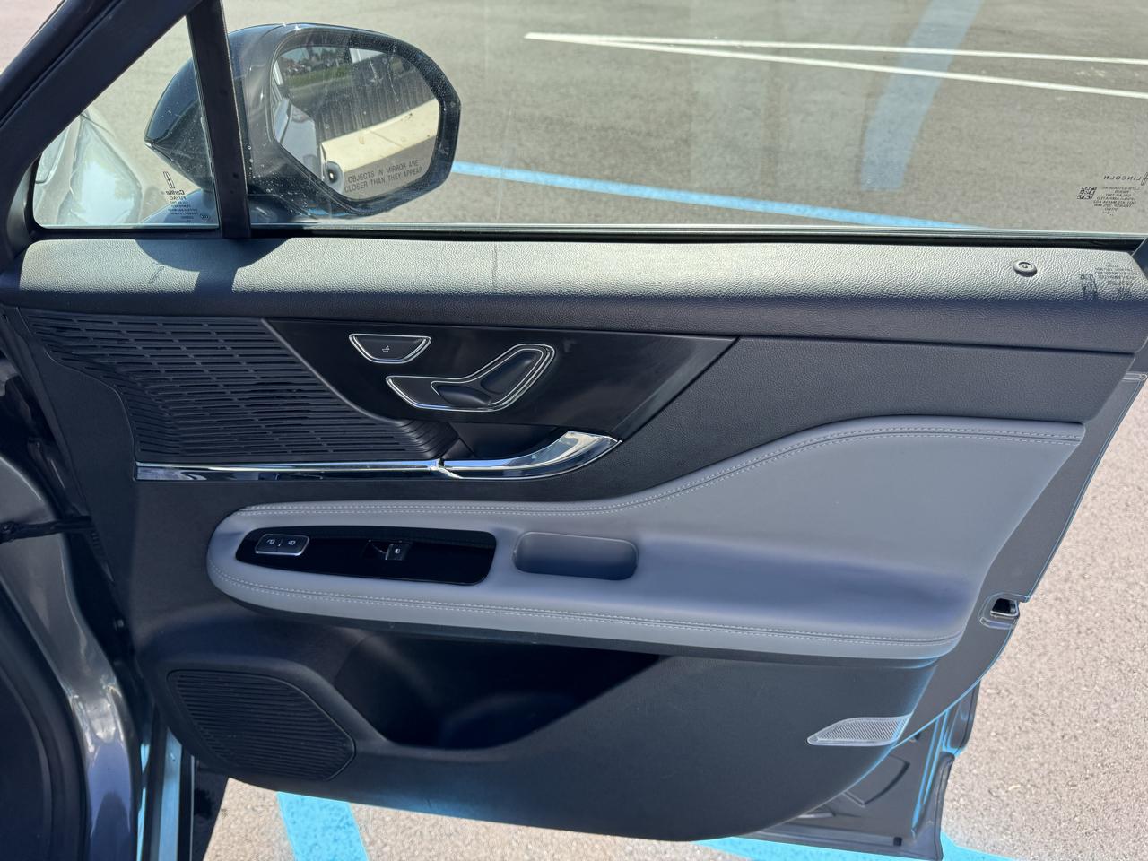 Lincoln Corsair Standard AWD 2021