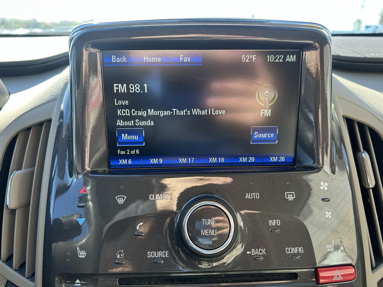 Chevrolet Volt Base 2015