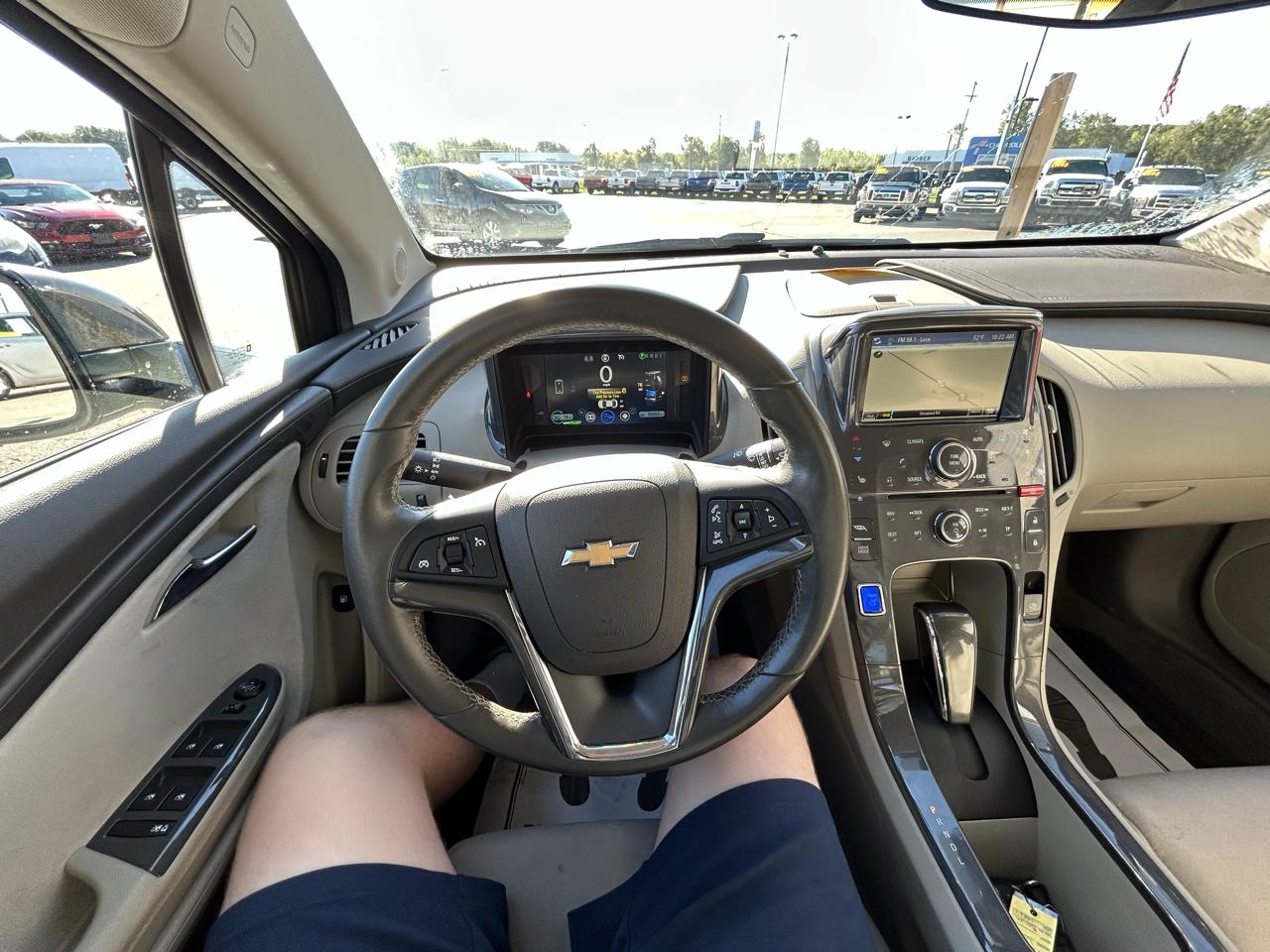 Chevrolet Volt Base 2015