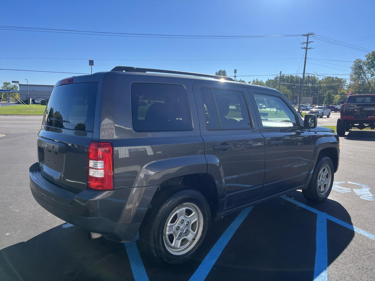 Jeep Patriot FWD 4dr Sport 2016
