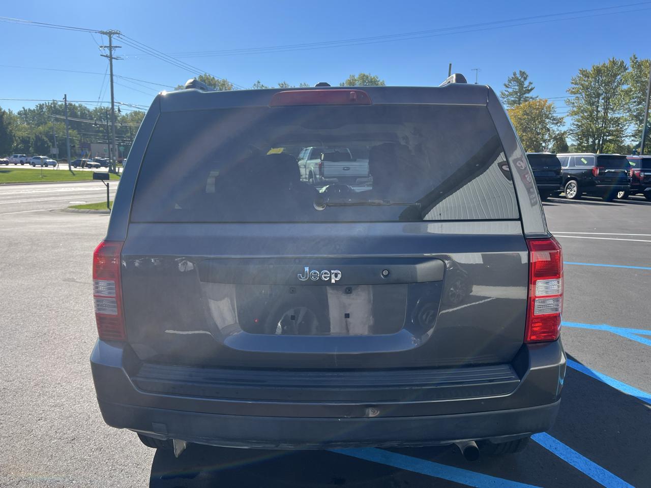 Jeep Patriot FWD 4dr Sport 2016