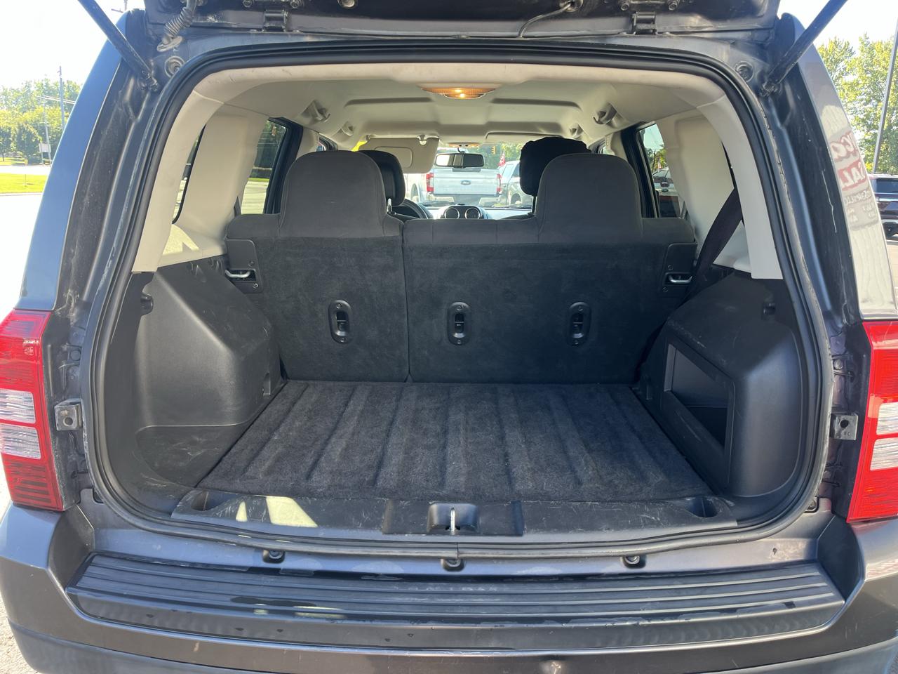 Jeep Patriot FWD 4dr Sport 2016