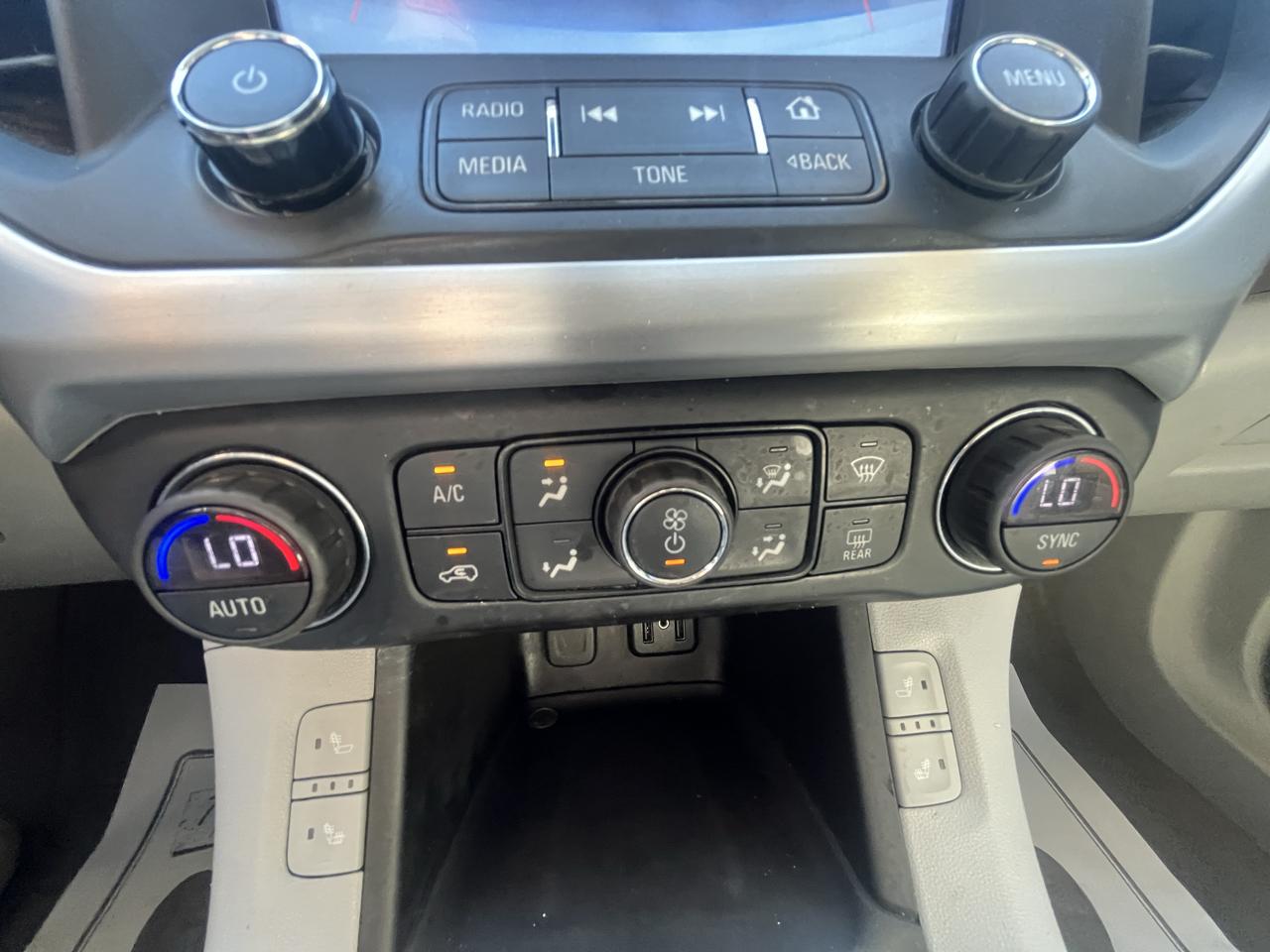 GMC Acadia SLT-1 2019
