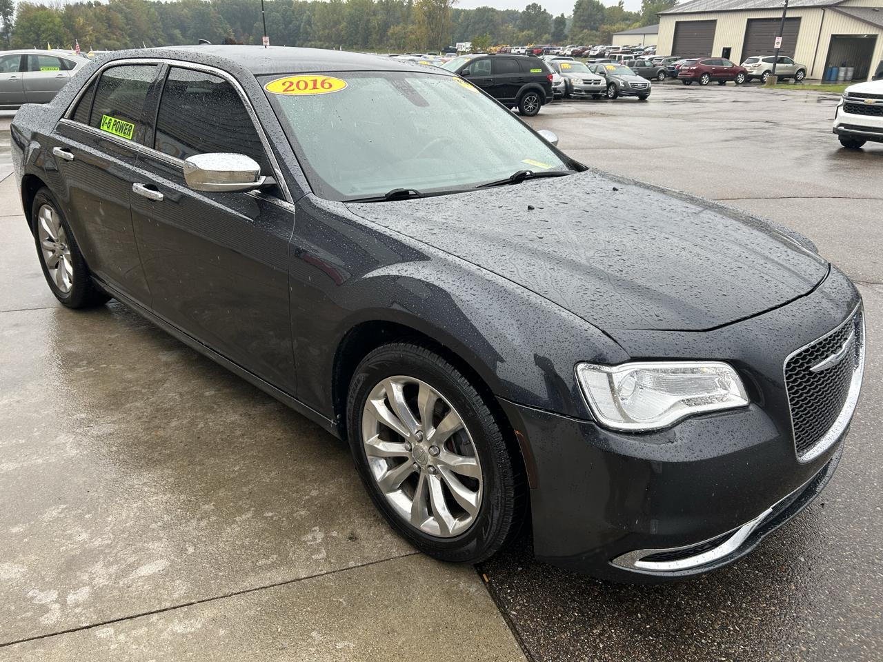Chrysler 300 4dr Sdn Limited AWD 2016