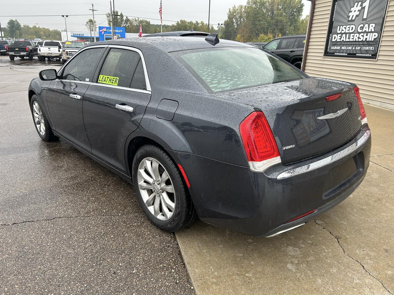Chrysler 300 4dr Sdn Limited AWD 2016