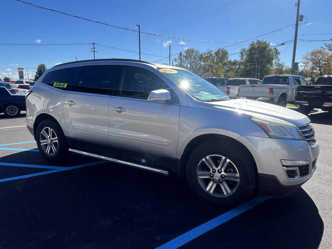 Chevrolet Traverse FWD 4dr LT w/2LT 2016