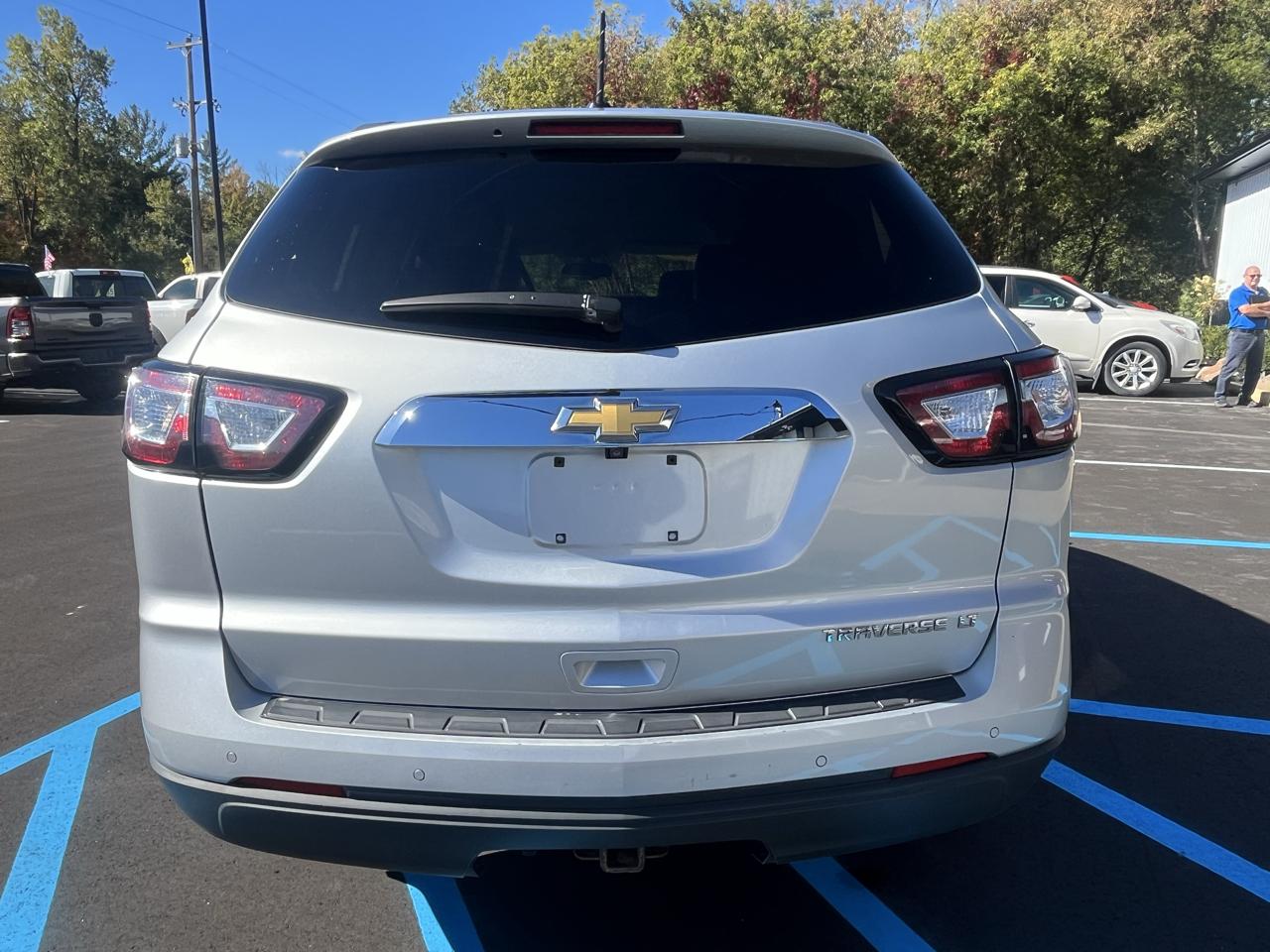 Chevrolet Traverse FWD 4dr LT w/2LT 2016