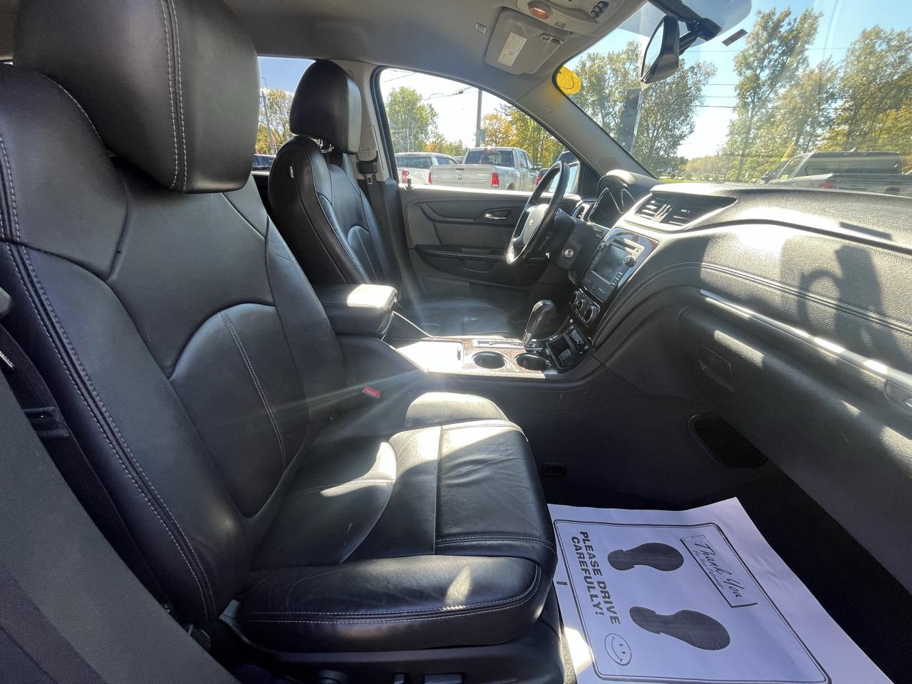 Chevrolet Traverse FWD 4dr LT w/2LT 2016