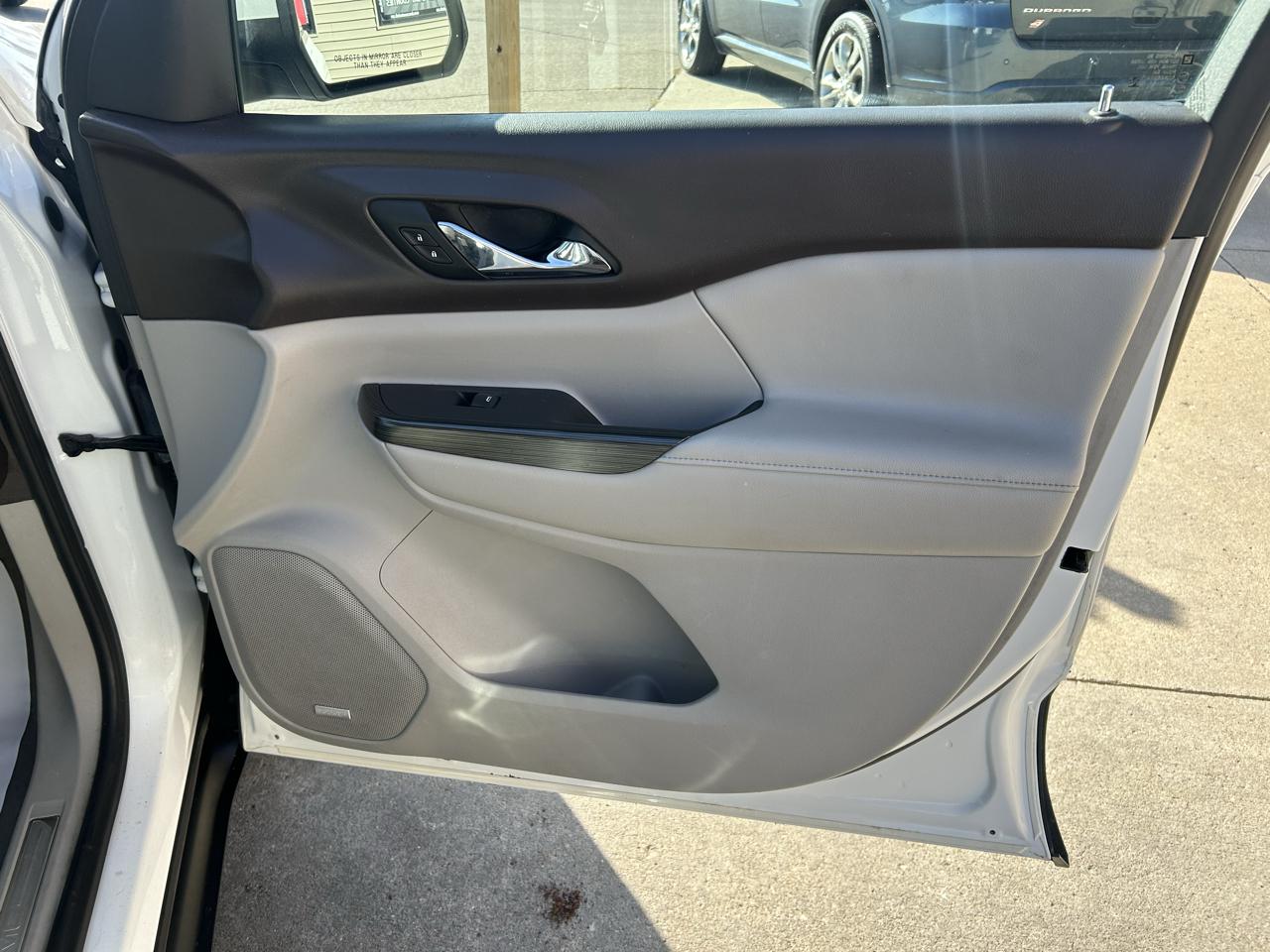 GMC Acadia SLT-1 2017