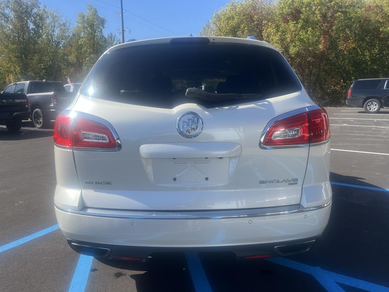 Buick Enclave AWD 4dr Leather 2015
