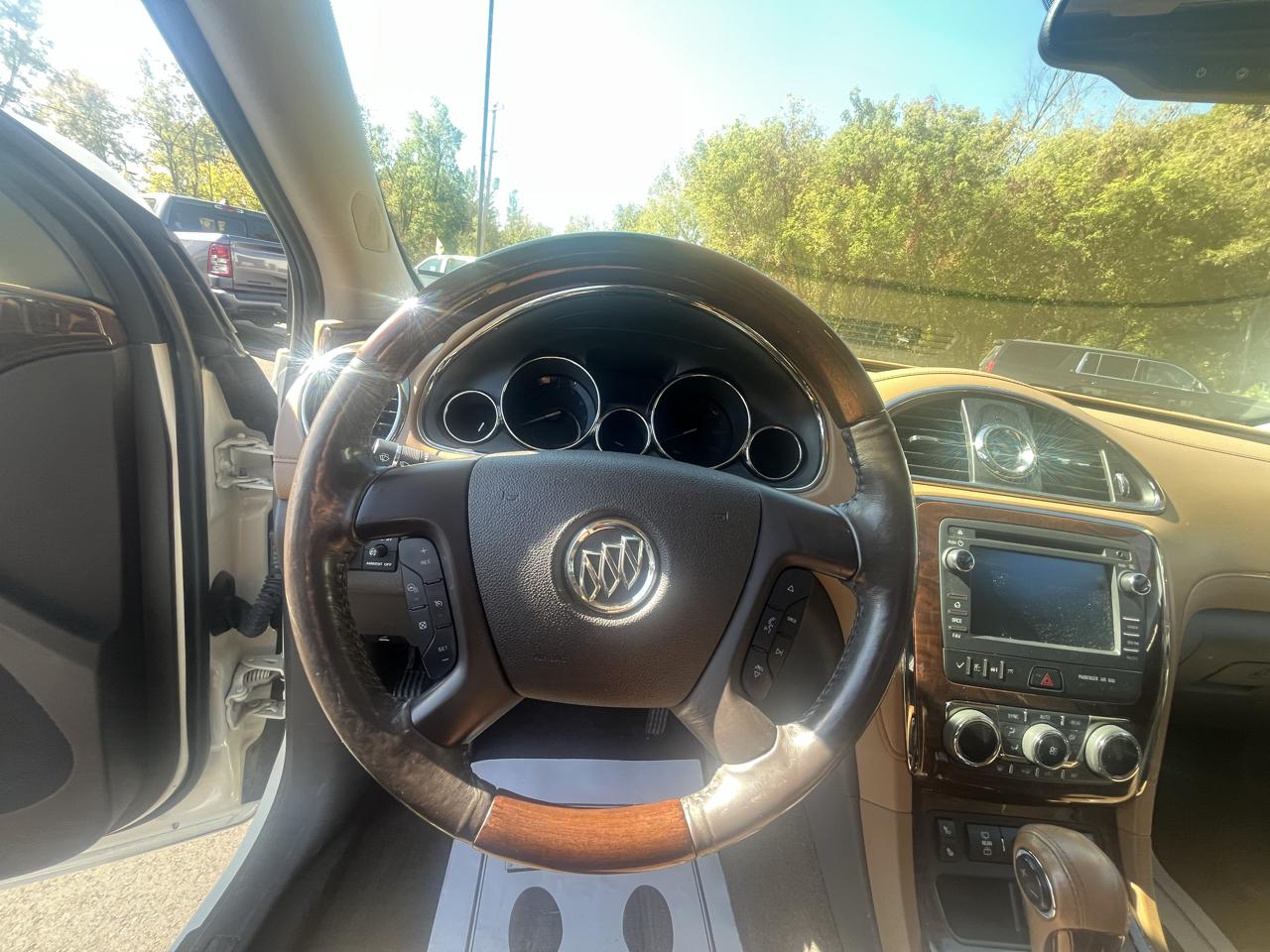 Buick Enclave AWD 4dr Leather 2015