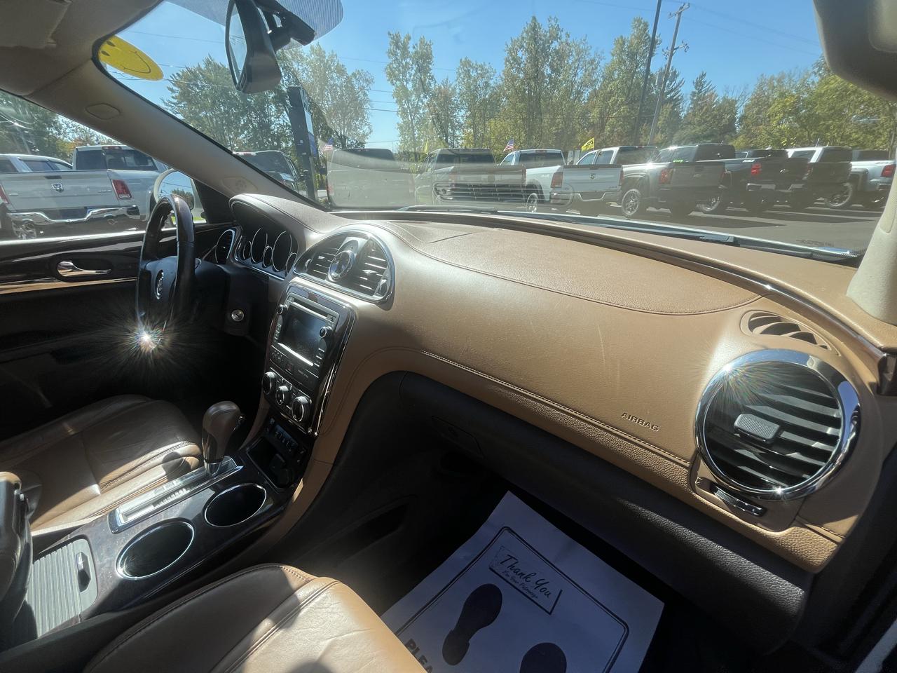 Buick Enclave AWD 4dr Leather 2015