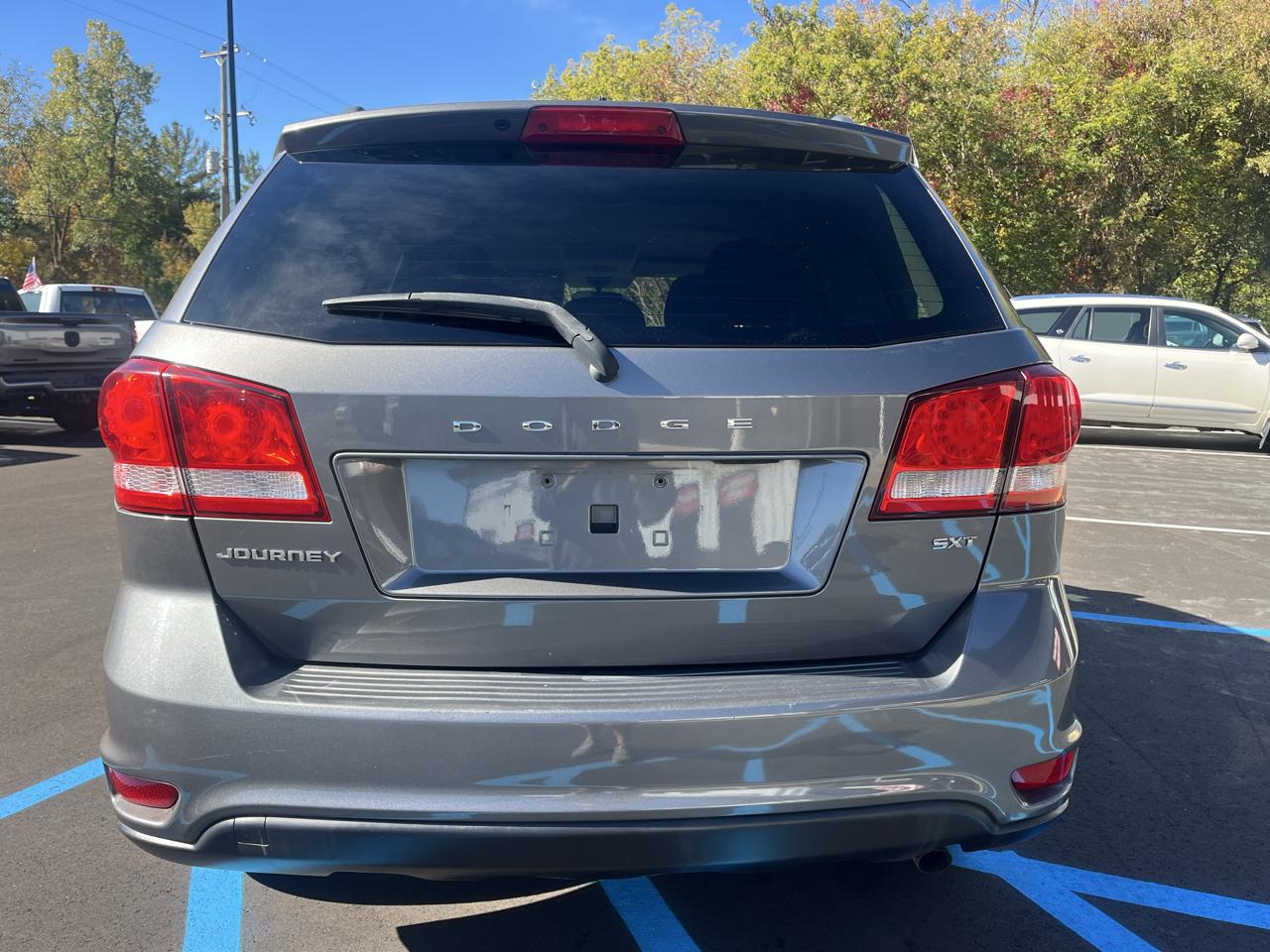 Dodge Journey FWD 4dr SXT 2013