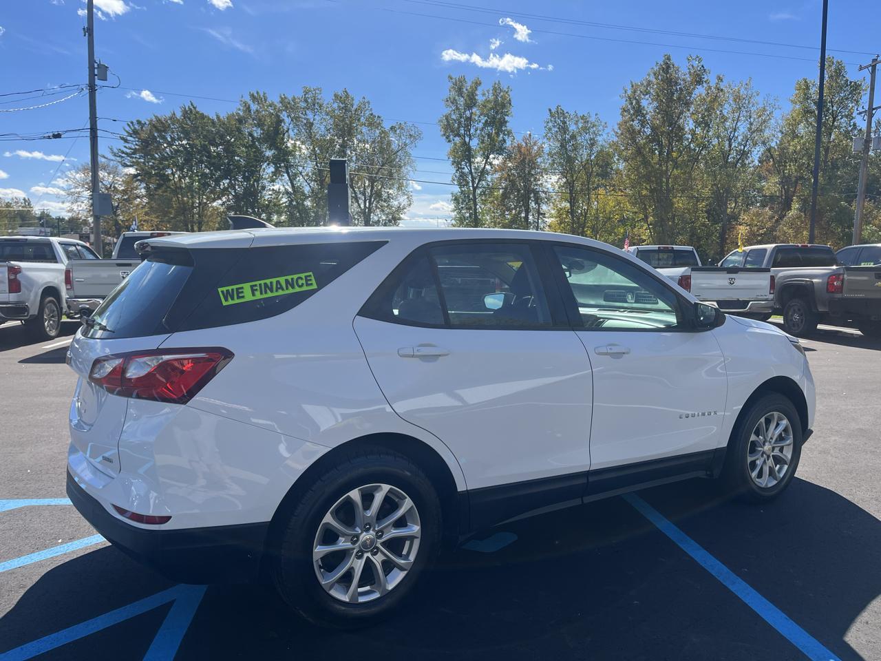 Chevrolet Equinox AWD 4dr LS w/1LS 2019