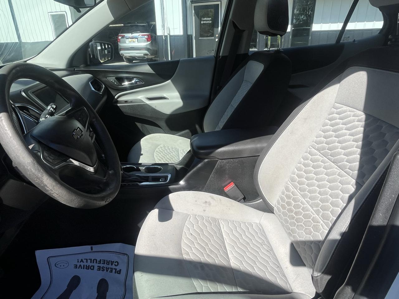 Chevrolet Equinox AWD 4dr LS w/1LS 2019