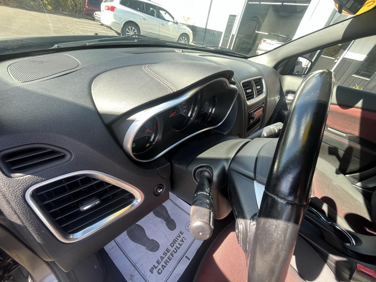 Dodge Avenger 4dr Sdn SXT Plus 2012